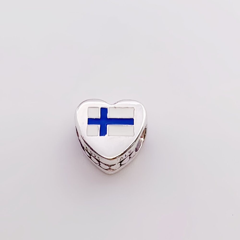 Pandora Finland Flag Heart Charm